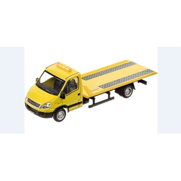 Camión grúa IVECO con coche escala 1:43 - Imagen 1