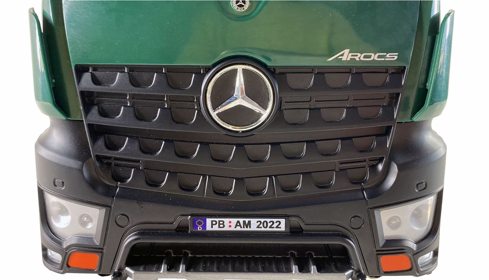 Camión grúa Mercedes Benz con volquete radiocontrol verde de juguete - Imagen 3