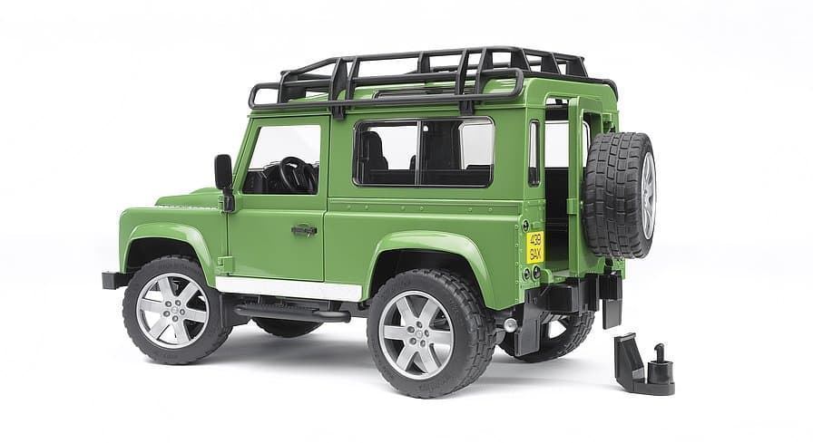 Coche De Juguete LAND ROVER STATION Escala 1:16 BRUDER 02590 - Imagen 3