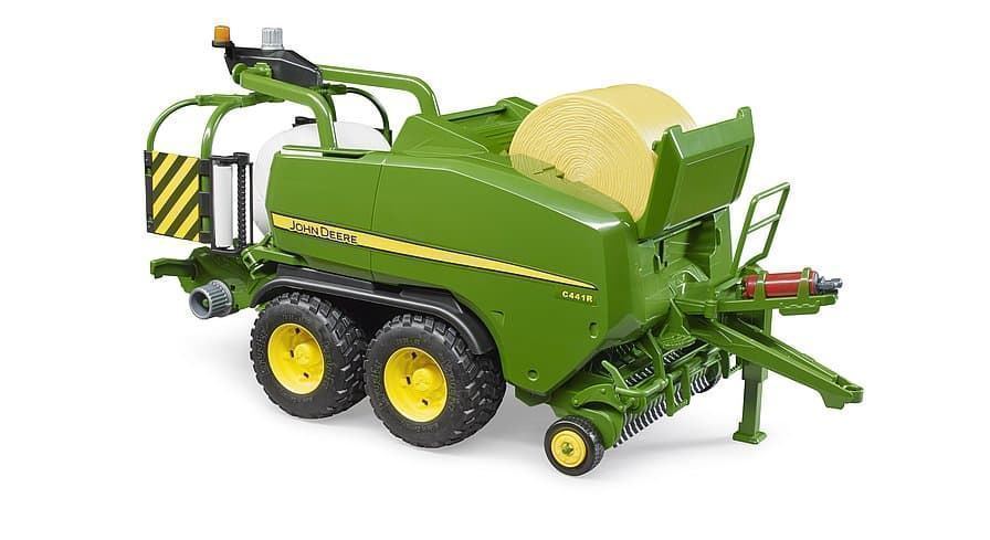 Empacadora Gigante John Deere De Juguete BRUDER 02032 - Imagen 2