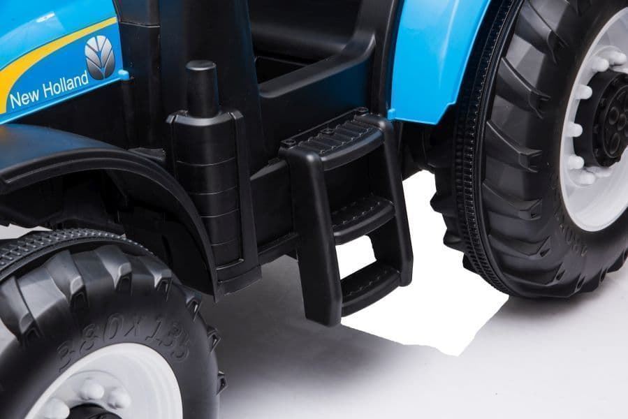Tractor de batería 24V New Holland Azul ruedas de goma y mando - Imagen 9